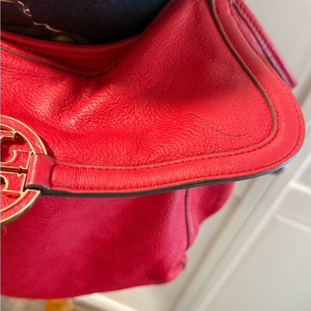 Red Tory Burch Oversized Leather Tote Bag - IN FAIR CONITION! - Picture 4 of 9